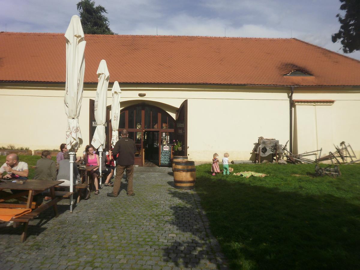 Apartricanova Prague Luaran gambar