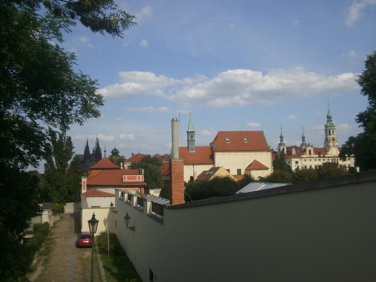 Apartricanova Prague Luaran gambar