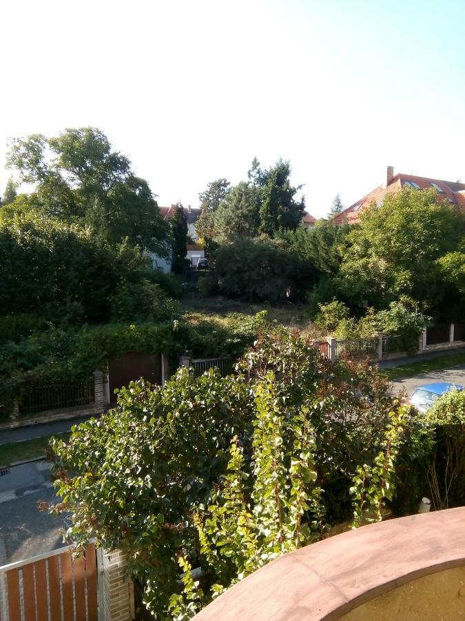 Apartricanova Prague Luaran gambar